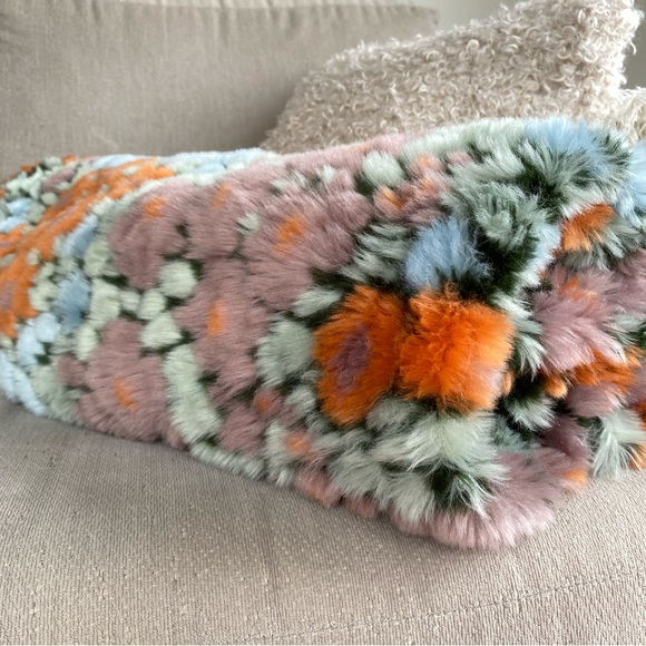 New Anthro Lookalike Cozy Plush Fluffy Faux Fur Floral Throw Blanket 60x50 Gift - Picture 5 of 9